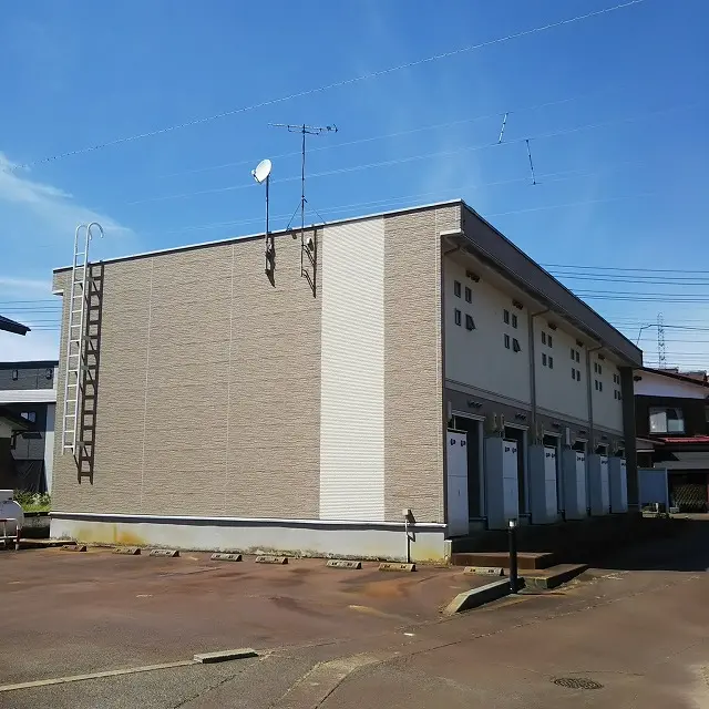 南魚沼市六日町 月極駐車場